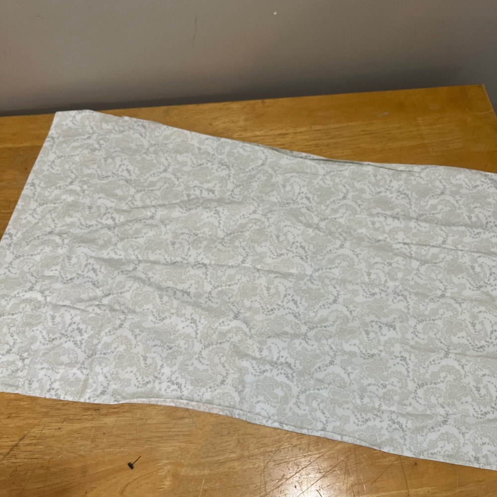 Simply Shabby Chic King Pillowcase Floral‎ Paisley Lace Print White Beige Cotton